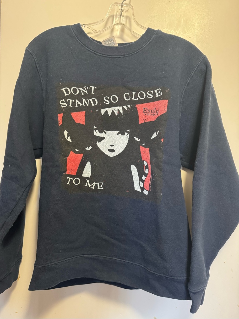🐈⬛ Emily the Strange Introvert - “Don’t stand so close to me” sweatshirt EUC -S